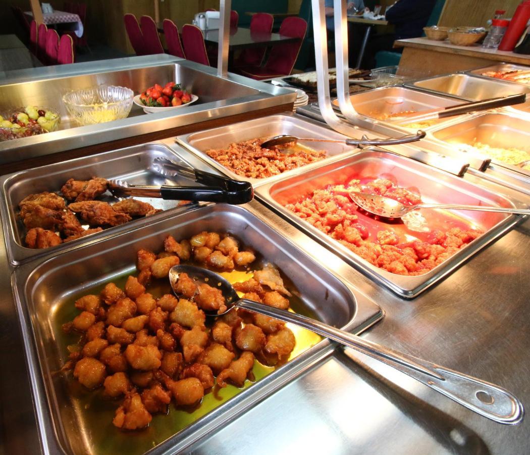 Rosthern Hotel 外观 照片
