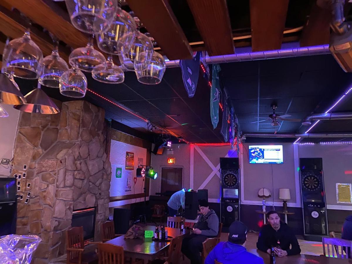 Rosthern Hotel 外观 照片